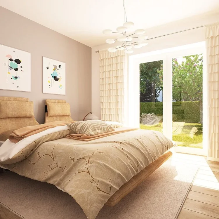 Modernes Schlafzimmer mit Holzbett, beigen Tönen, abstrakten Wandbildern und Terrassenzugang zum Garten