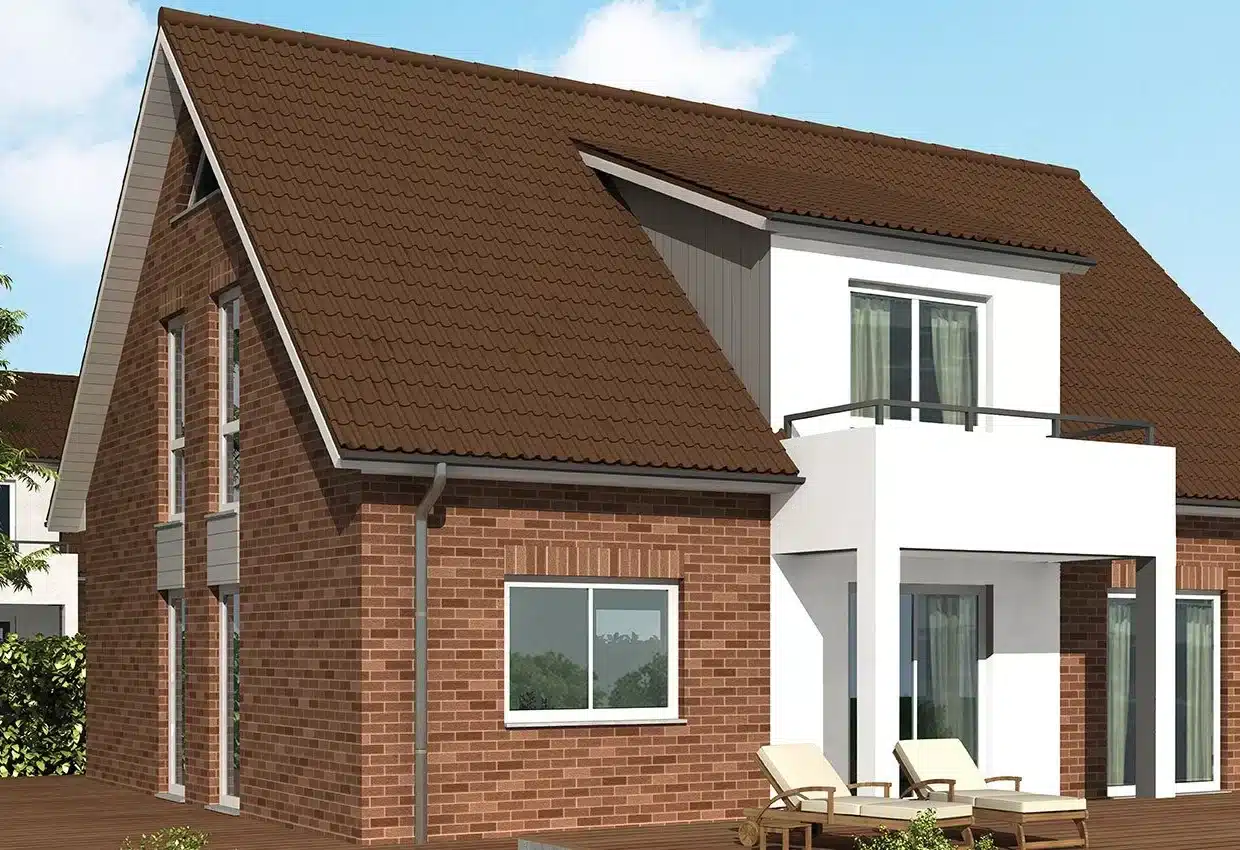 Modernes Einfamilienhaus mit rotem Ziegeldach, Backsteinfassade und weißem Anbau mit Terrasse und Gartenmöbeln